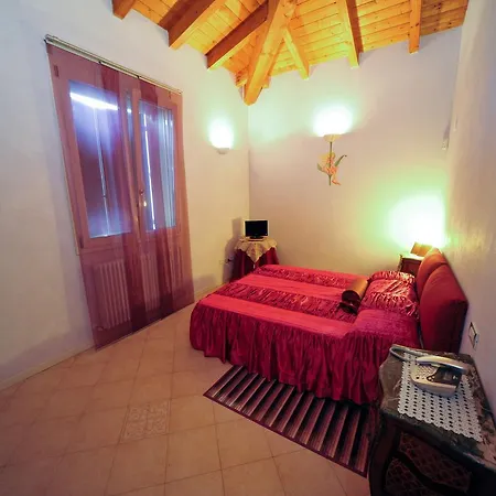 La Corte Splendente 3* Castello d'Argile